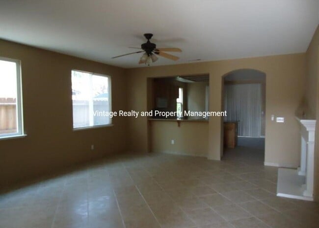 Building Photo - 1473 Swallow Tail Ln