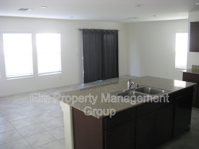 Foto del edificio - 7644 Mojave Wind Ave