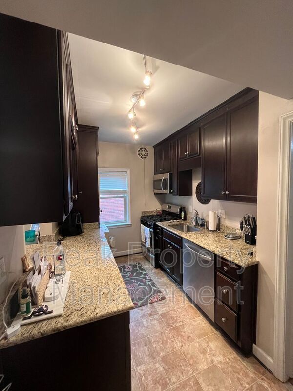 3533 Hanover Ave Unit C, Richmond, VA 23221 Condo for Rent in