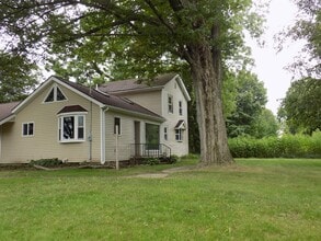 Building Photo - 5812 18 1/2 Mile Rd