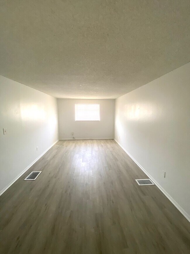 Foto del edificio - 217 57th Ave E