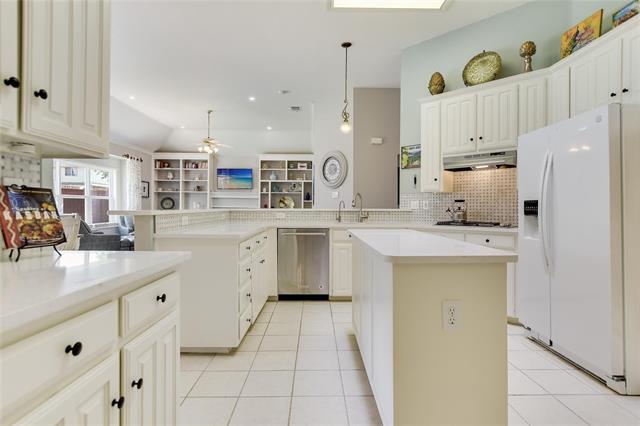 Foto del edificio - 2772 Summertree Dr