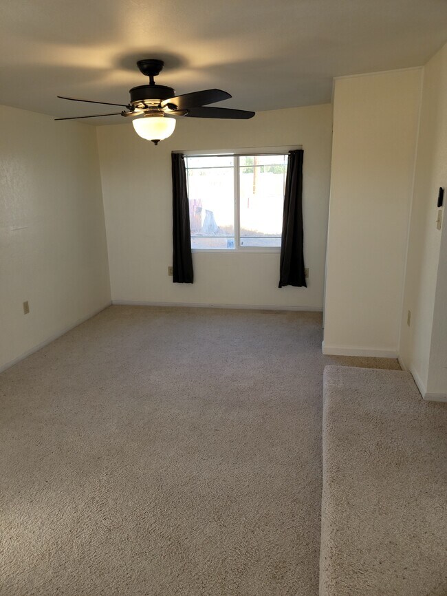 Foto del edificio - 36840 Camarillo Ave