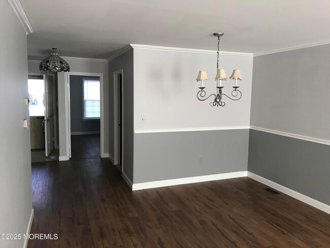 Building Photo - 15B Andrew Jackson Ct