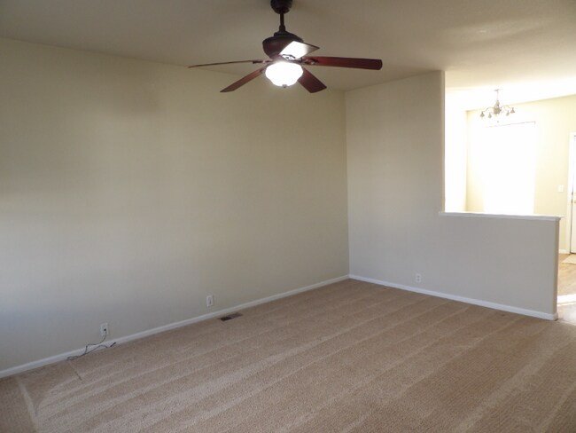 Foto del edificio - 2675 Squaw Creek Heights