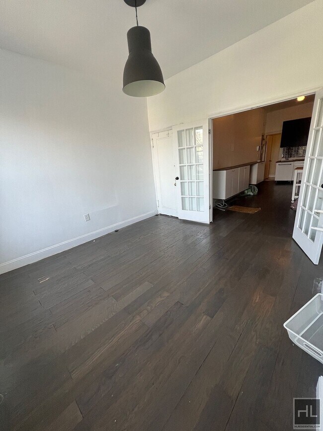 Foto del edificio - Junior 1BR / Studio Right Along Prospect P...