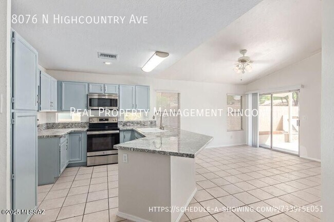 Foto del edificio - 8076 N Highcountry Ave