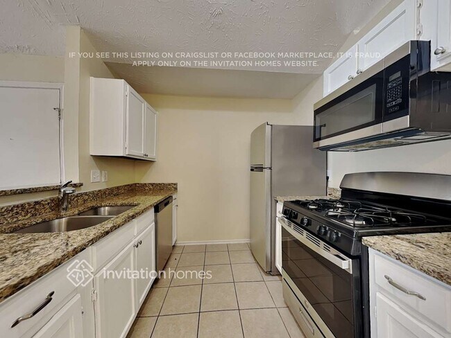 Building Photo - 3902 Mattingham Dr