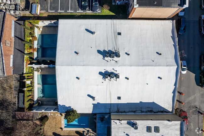 Foto aérea - 1611 Williams St