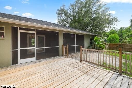 Foto del edificio - 141 18th Ave NE