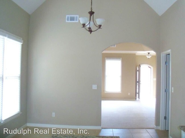 Building Photo - 2382 Abbeyglen Cir