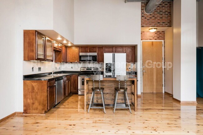 Foto del edificio - 110 N 3rd St