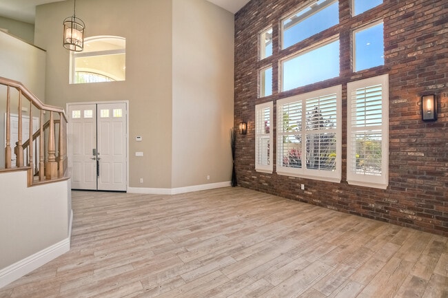 Building Photo - 654 Arcadia Bluff Ct
