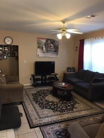 Foto del edificio - 2729 San Felipe Dr