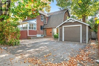 Building Photo - 100 Maple Ln