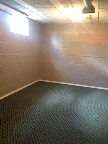 Building Photo - 10036-10079 AveKey#117