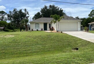 Building Photo - 2315 Snowflake Ln