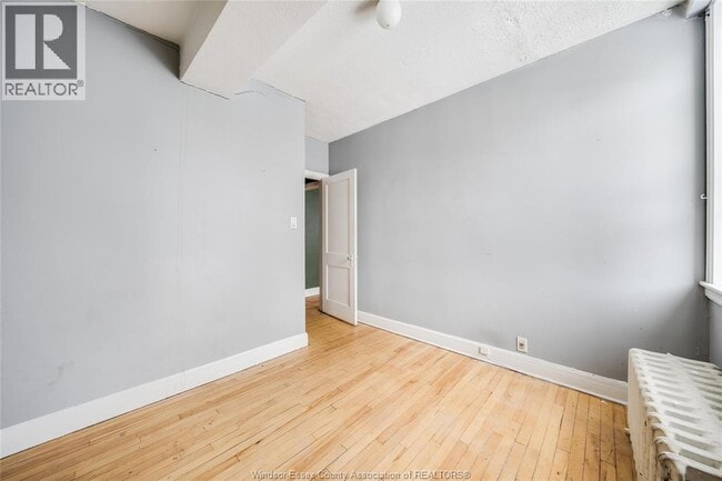 Building Photo - 1701 Wyandotte St E