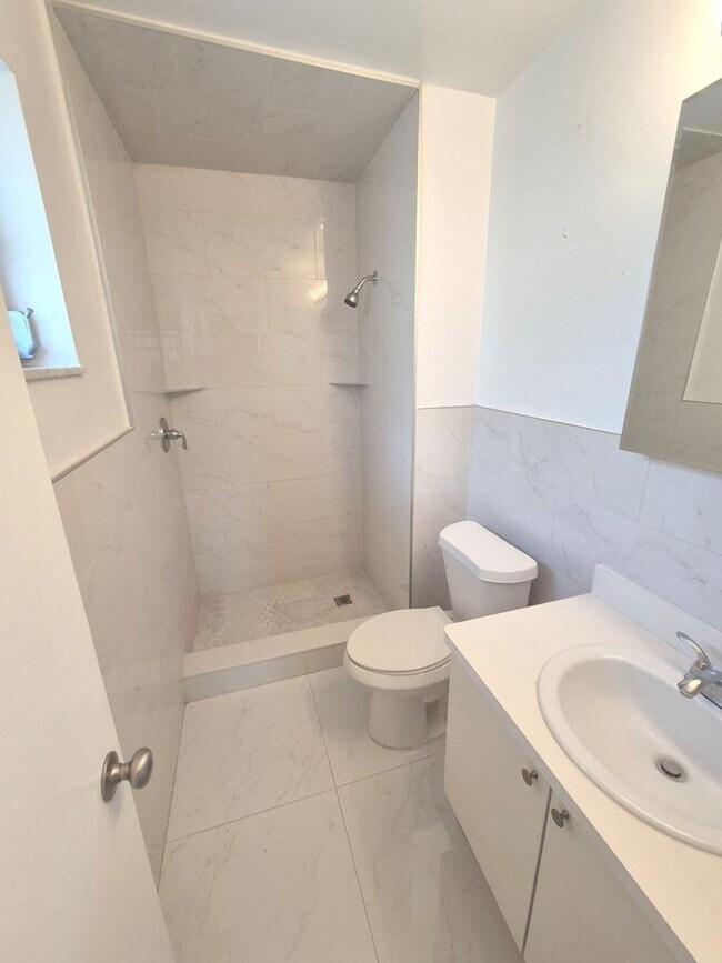 Building Photo - 3705-3711-3711 Polk St