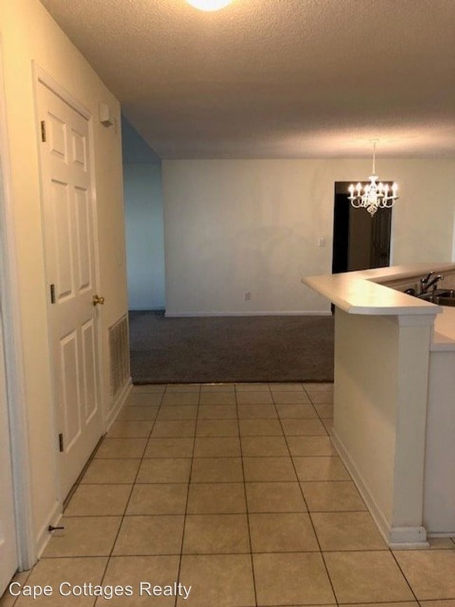 Building Photo - 5002 Hunters Trail