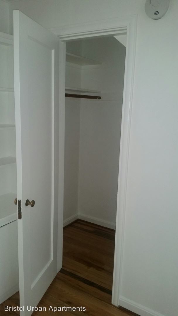 Foto del edificio - 7905 SW Cedar St