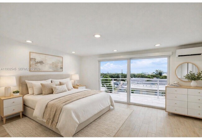 Foto del edificio - 1966 Biarritz Dr