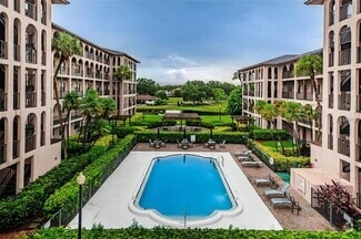 Building Photo - 6150 Gulfport Blvd S