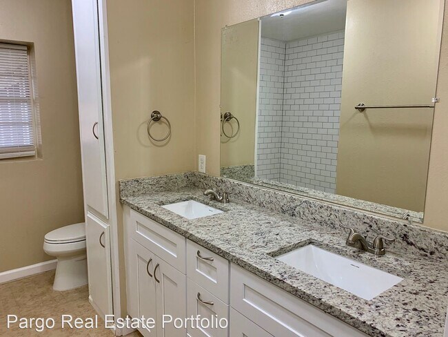 Foto del edificio - 2 br, 1 bath House - 1400 Lawrence St