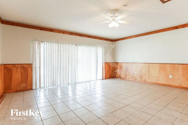 Building Photo - 650 Watling Ln