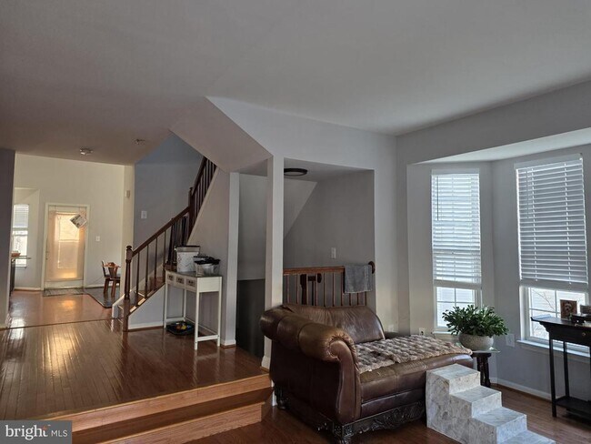 Foto del edificio - 14641 Seasons Dr