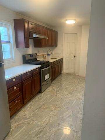 Primary Photo - 82 Brabant St