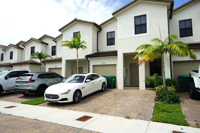 Building Photo - 23010 SW 128th Pl