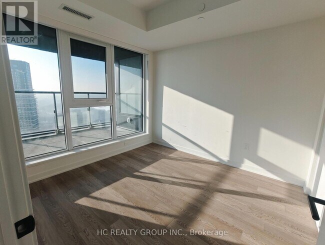 Building Photo - 1 Quarrington Lane