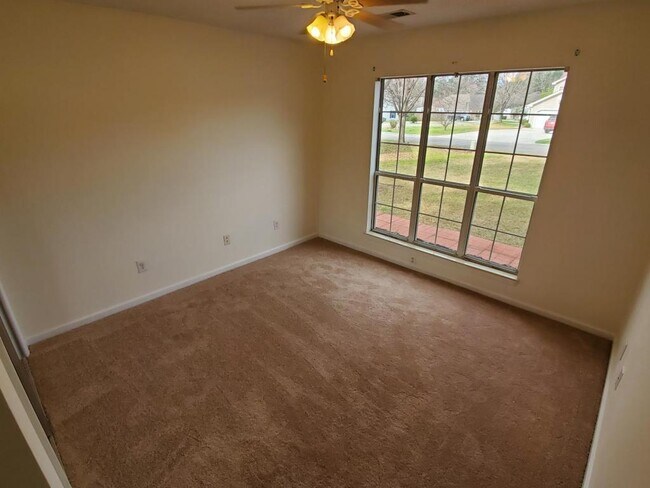 Building Photo - 408 Highland Ridge Drive