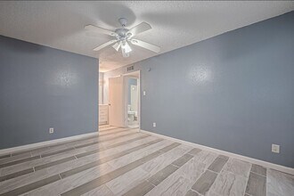 Building Photo - 12615 Brookglade Cir