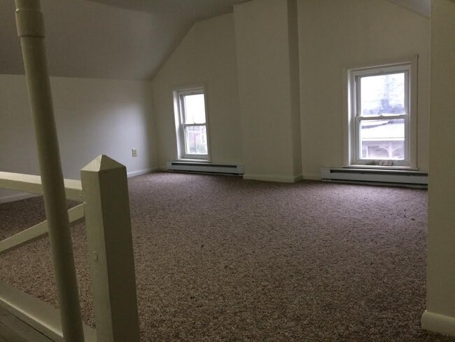 Building Photo - FELTON PLAZA- 15 Belmont Ave