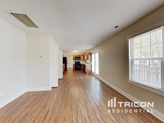 Foto del edificio - 3453 Sunset Rd