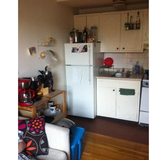 Foto del edificio - 168 North Beacon St