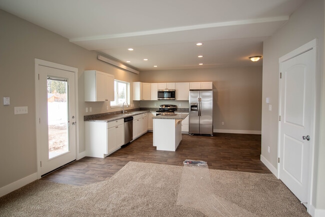 Vista de la cocina desde LR - 84 Alpine Trl