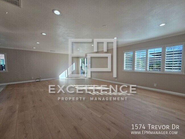 Foto del edificio - 1574 Trevor Dr