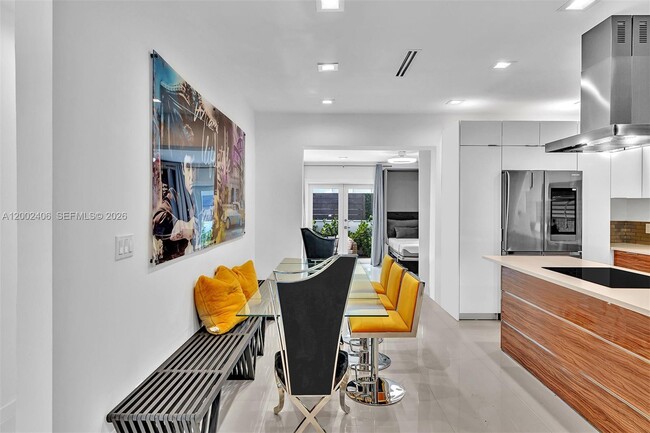 Foto del edificio - 1002 10th St