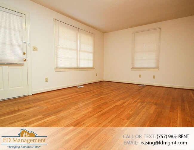 Building Photo - Well Maintained 2 BR 1 BA House in Williamsburg
