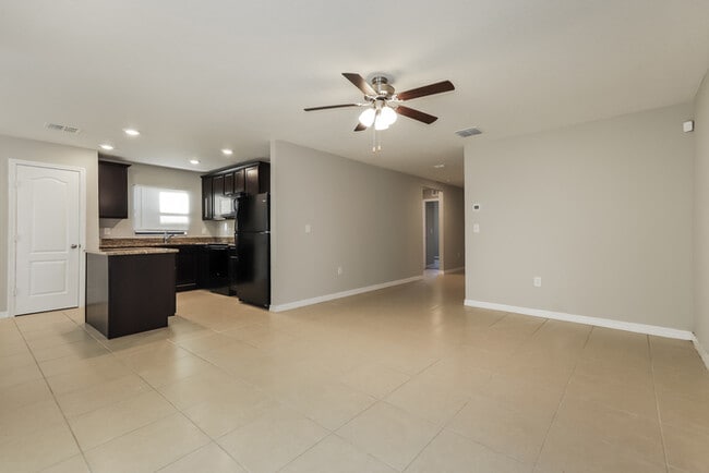 Foto del edificio - 1113 Brenton Leaf Dr