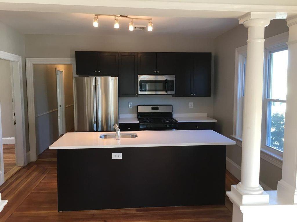 637 Smith St Unit 3, Providence, RI 02908 Apartment for Rent in