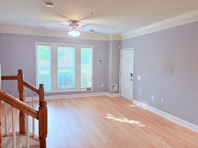 Foto del edificio - POTOMAC CLUB - TOWNHOUSE CONDO