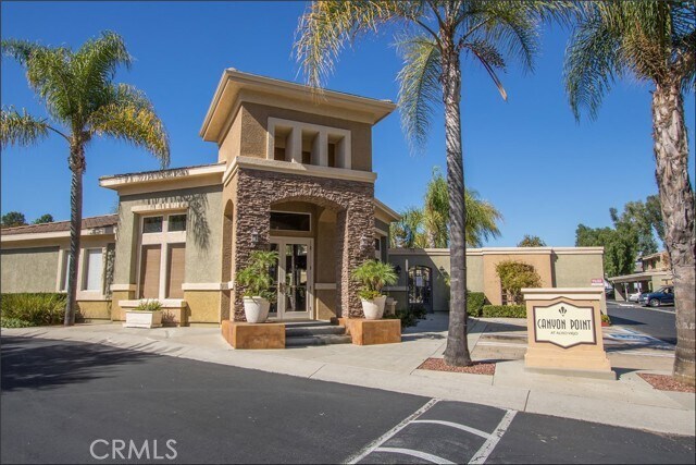 Foto principal - 22681 Oak Grove Dr