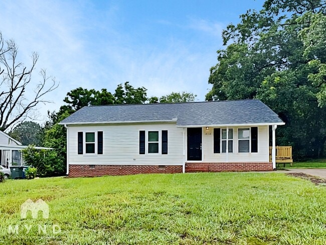 Building Photo - 214 Harrel St