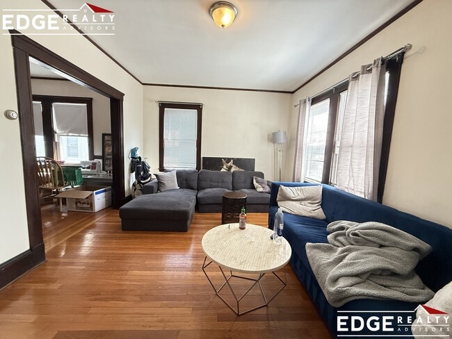 Photo - 19 Cresthill Rd Apartment