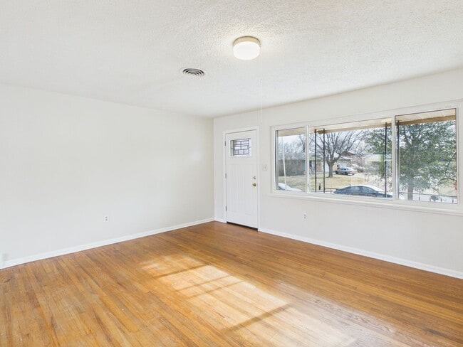 Building Photo - 2305 NW 43rd St