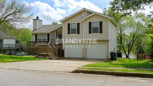 Building Photo - 107 Lake Terrace
